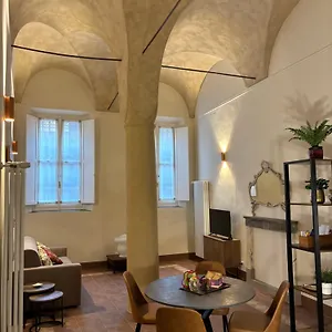  Appartamento L'antica Colonna, In Centro Storico